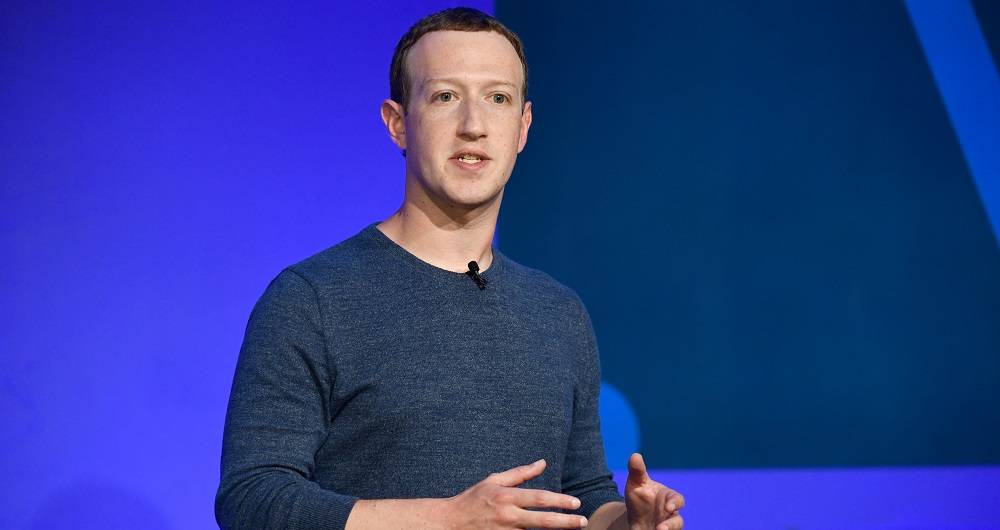 Facebook es obligado a cerrar cuentas aliadas al presidente de Brasil.