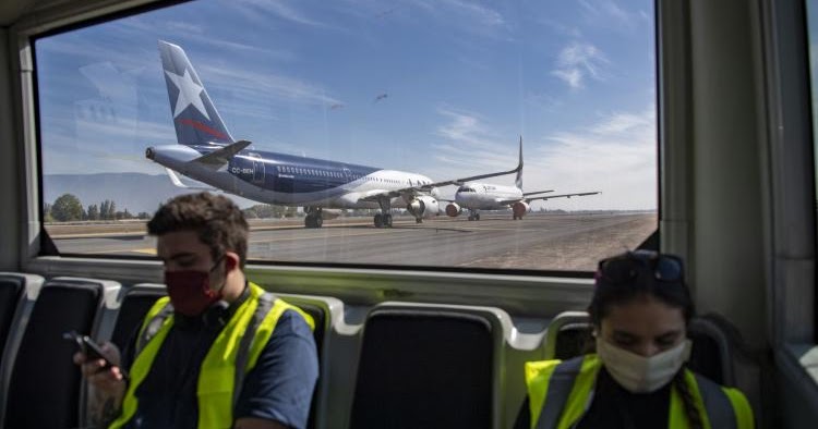 Despedidos 400 mil empleados de lineas aéreas.