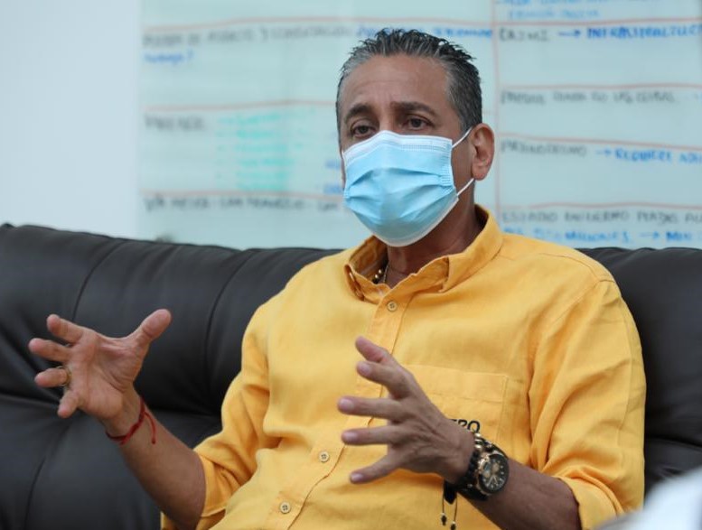 Gorky Muñoz Calderón, Alcalde de Neiva  LUCHANDO CONTRA VIENTO Y MAREA