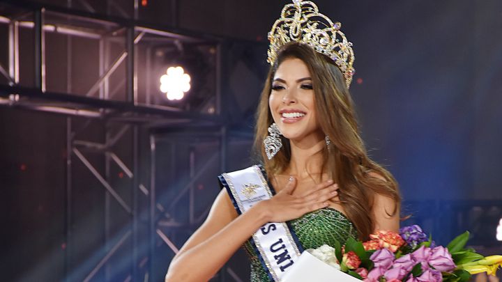 Señorita Bolívar, primera Miss Universe Colombia.